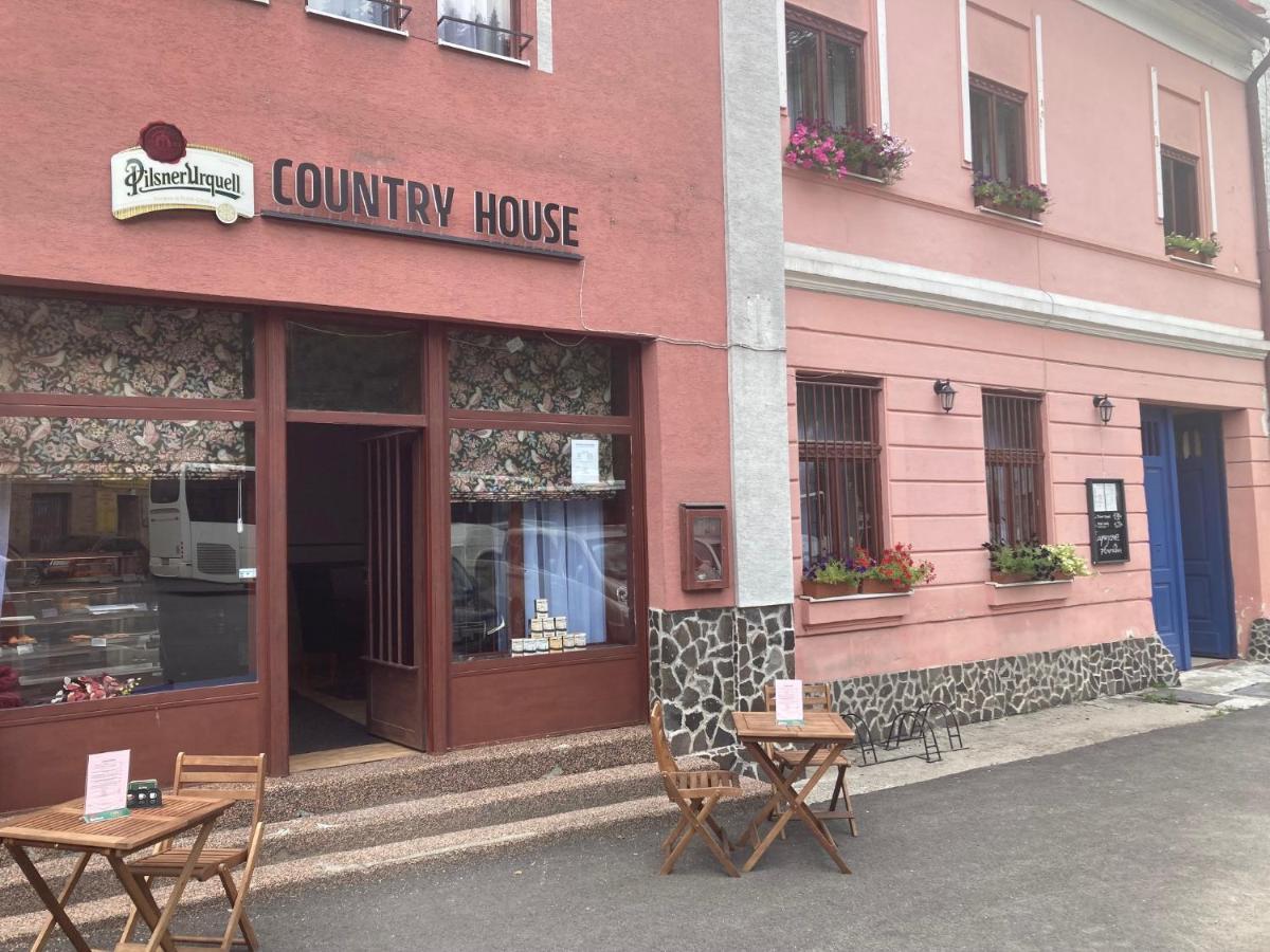 Country House & Restaurant Hronec Экстерьер фото