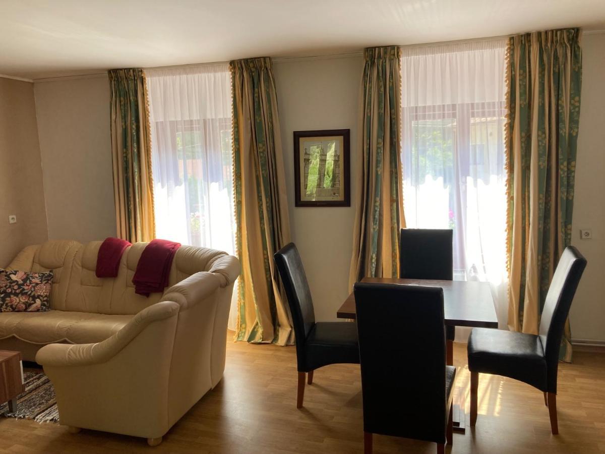 Country House & Restaurant Hronec Экстерьер фото